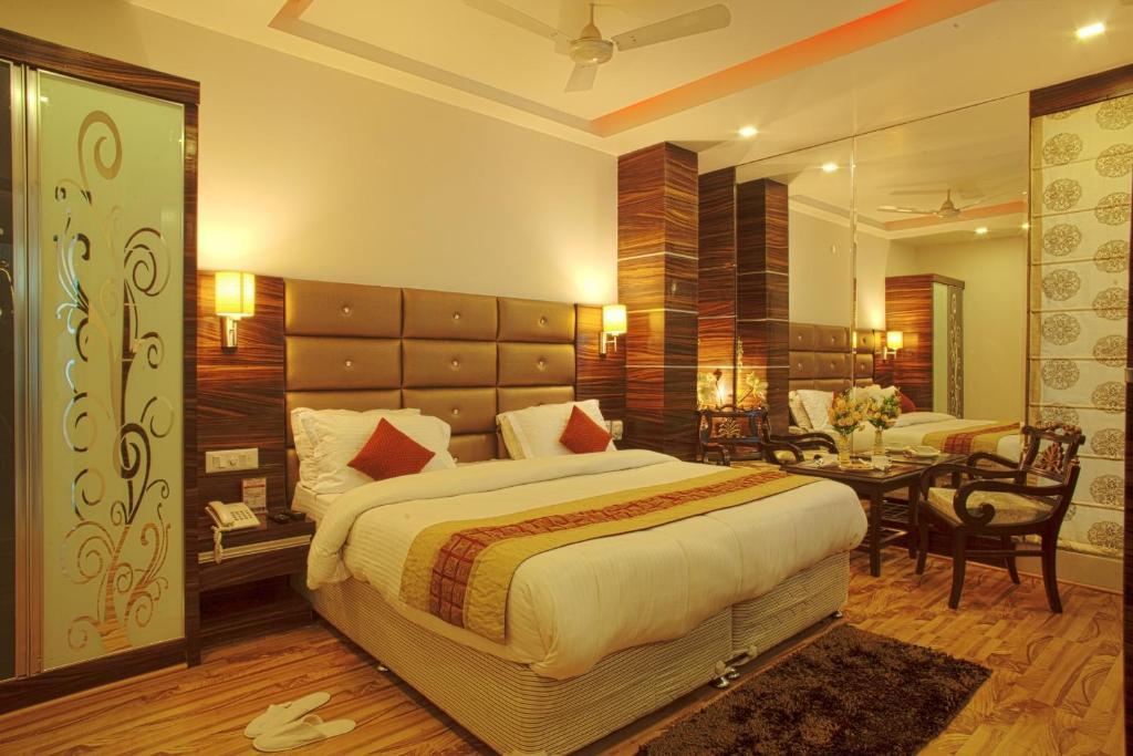 Hotel Delhi 55 -City Center New Delhi Rum bild